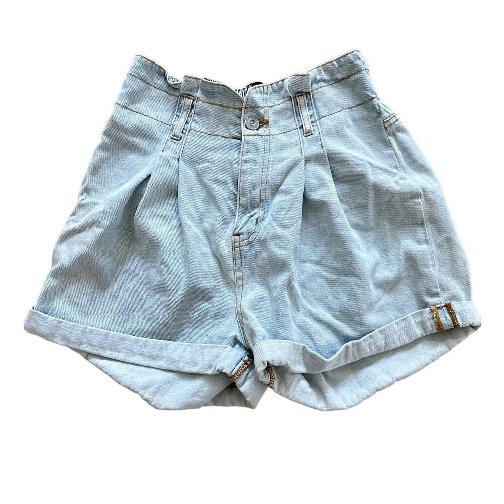 BDG - High Waist with Pleats Denim Shorts in Light Wash Blue